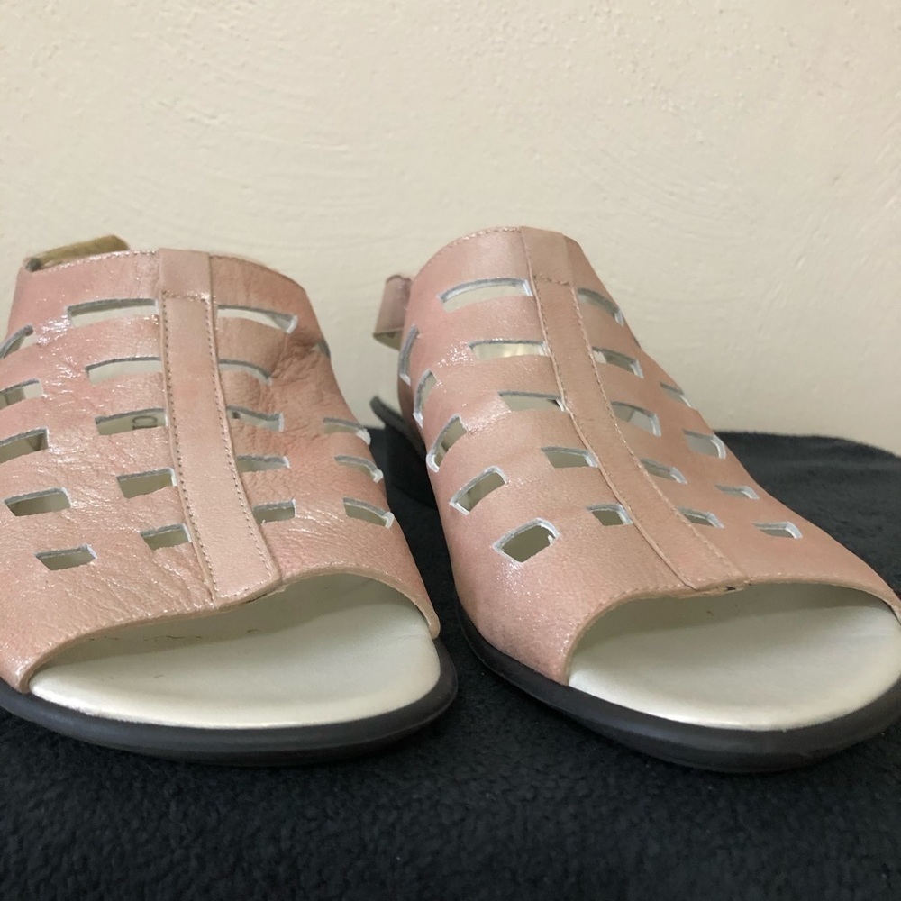 Sesto Meucci Metallic Sandals - Picture 2 of 6